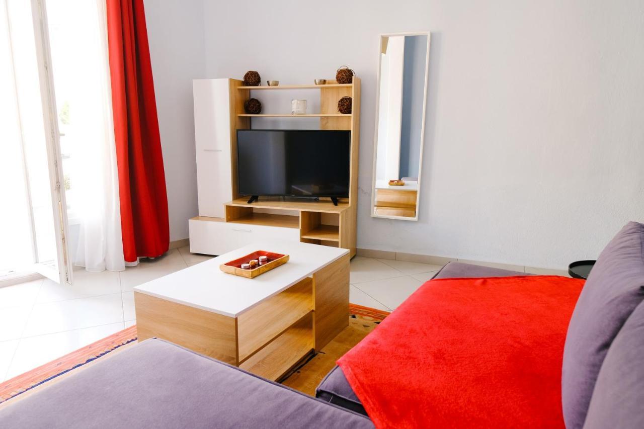 Violet City Center Apartments كافالا المظهر الخارجي الصورة